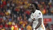 Gomis 36 yaşında gençlere nal toplattı