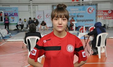 Türkiye’nin genç haltercileri Simav’da kıyasıya yarıştı