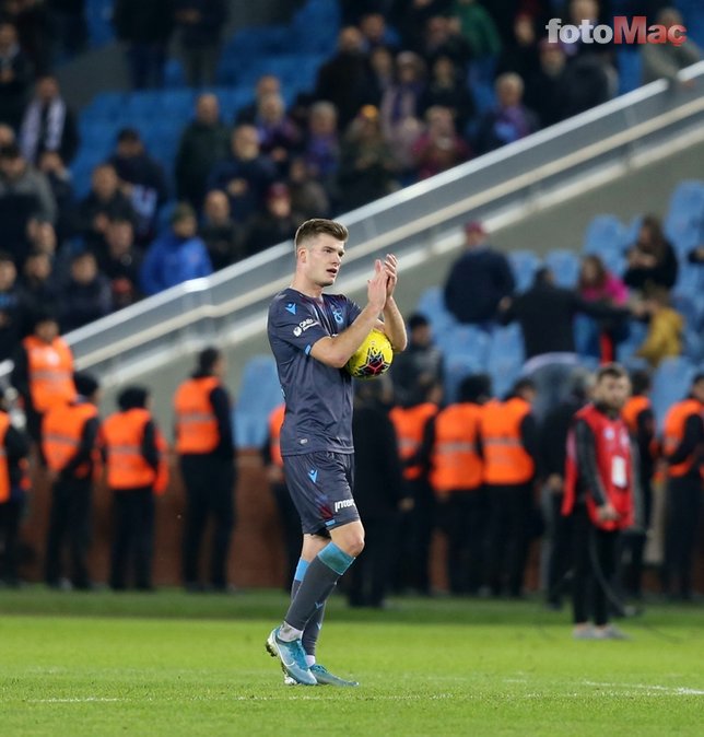 alexander-sorloth-sosyal-medyayi-salladi...mw=644&l=1