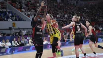 İlk finalist F.Bahçe Opet!