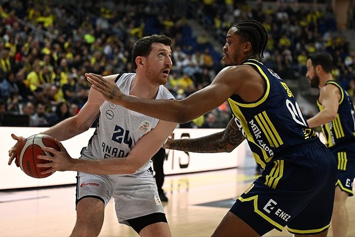 zalgiris-anadolu-efes-maci-canli-izle-euroleague-maci-saat-kacta-hangi-kanalda-1765973074164.jpeg Zalgiris-Anadolu Efes maçı canlı yayın bilgisi!