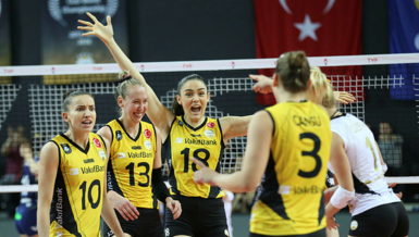 Mac Sonucu Vakifbank 3 1 Fenerbahce Opet Son Dakika Voleybol Haberleri Fotomac