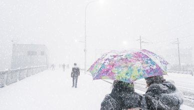 Son yılların en şiddetlisi: Kar fırtınası gücünü artırıyor! İstanbul hava durumu 21 Şubat