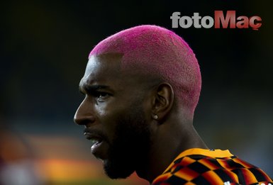 Ryan Babel Hollanda’da gündem olmaya devam ediyor!