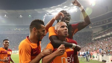 Galatasaray’dan flaş karar: Kendinize kulüp bulun!