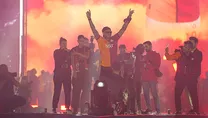 Yenikapı sarı kırmızı