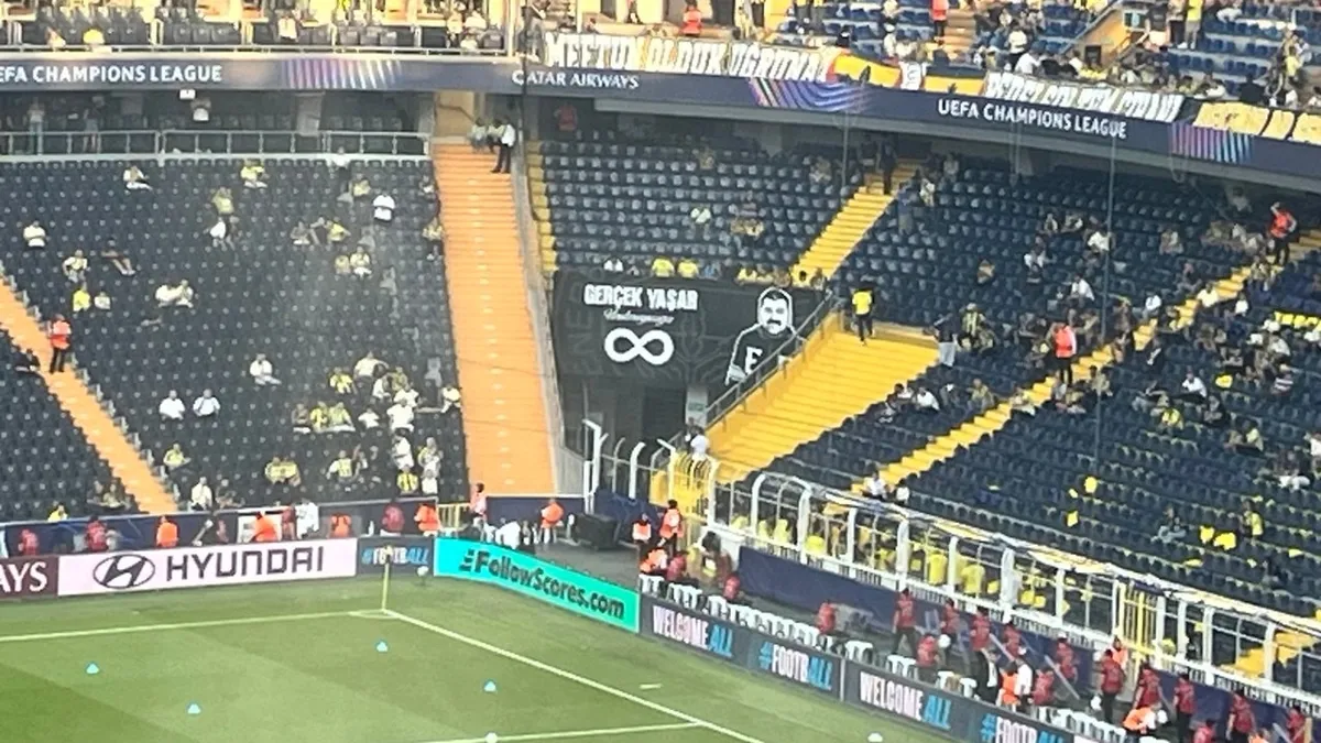 Fenerbahçe taraftarı Gazi Gerçek Yaşar’ı unutmadı!