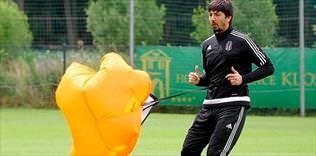 Tolga Zengin'e paraşütlü idman
