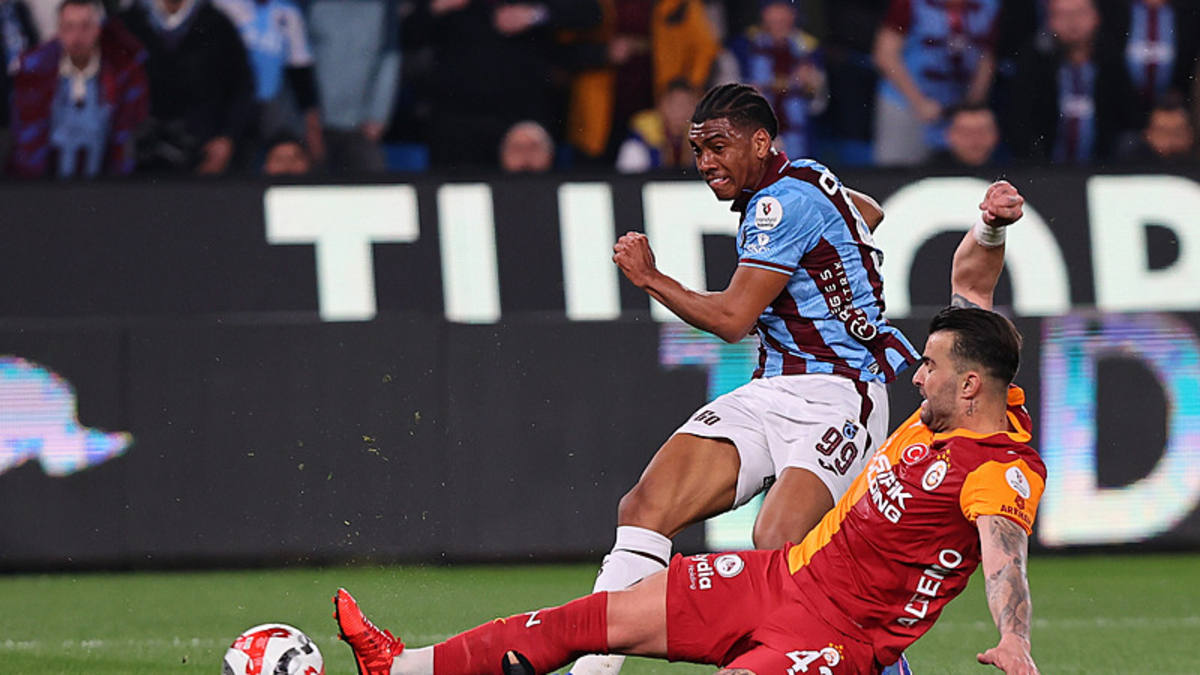 Her takıma lazım: Augusto