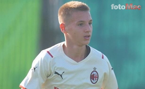 Milan'da bir star doğuyor! 13 yaşındaki Francesco Camarda'dan maç başına 5.5 gol ortalaması...