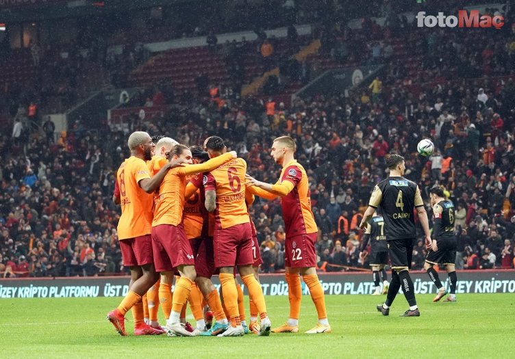 Galatasaray'dan orta sahaya flaş transfer!