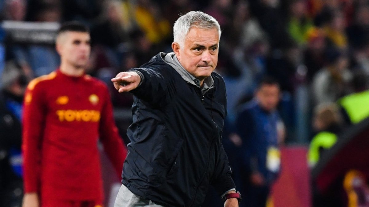 FENERBAHÇE HABERİ - Jose Mourinho'da sürpriz gelişme! Suudi Arabistan... FENERBAHÇE HABERİ - Jose Mourinho'da sürpriz gelişme! Suudi Arabistan...