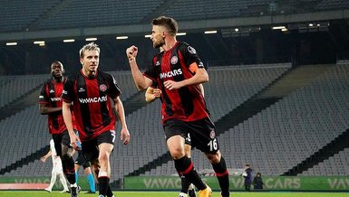 Karagümrük lidere bileniyor