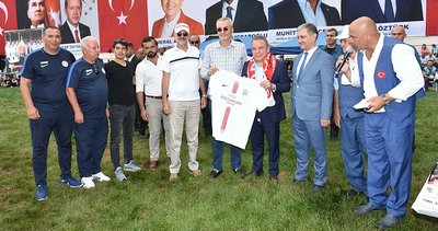 Antalyaspor'dan pehlivanlara forma jesti
