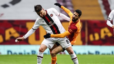 Galatasaray get home draw as Lions' title hopes fading
