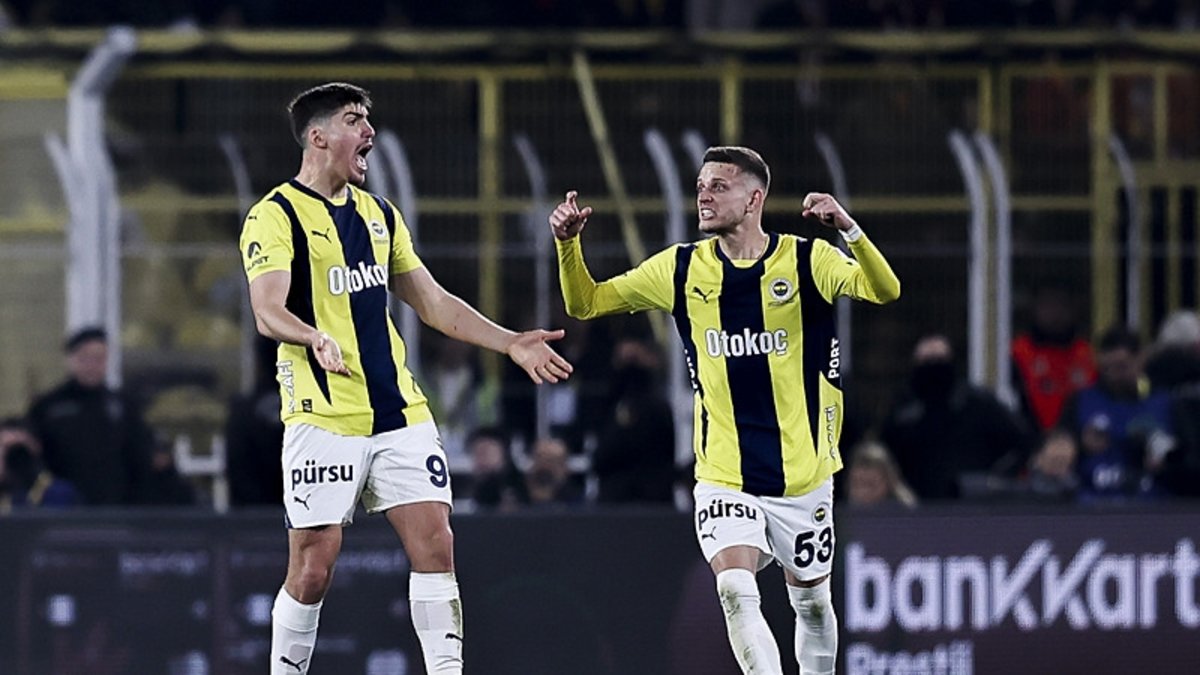 Fenerbahçe-Galatasaray Derbisinde Ofisayt MI? Ahmet Çakar Konuştu!