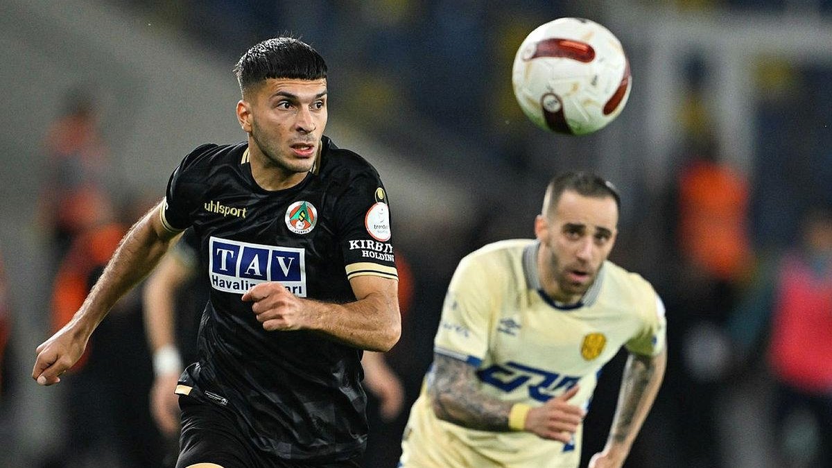 TRANSFER HABERİ: Oğuz Aydın Fenerbahçe'ye! Para ve 2 oyuncu...