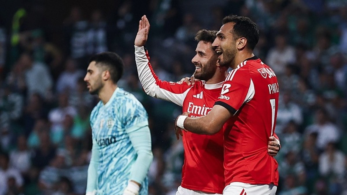 Benfica, deplasmanda Sporting CP'yi devirdi!