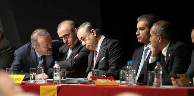 Divan’da gündem Riva