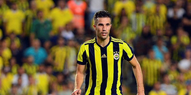 RvP'nin maaşı FIFA'dan