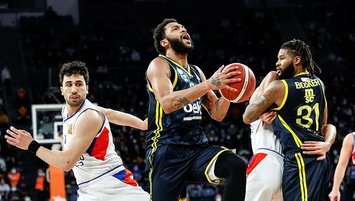 Fenerbahçe Asvel önünde