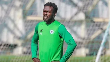 Göztepe Mame Diouf'a talip oldu!