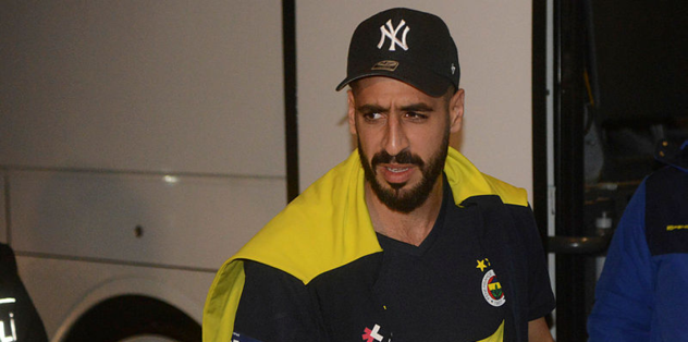 Fenerbahçe kafilesi Trabzon'da | İZLEYİN