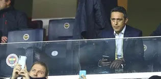 Üyelerle buluştu