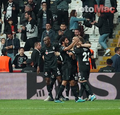 Beşiktaş’ta Oğuzhan Özyakup’a sürpriz talip!