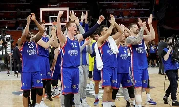 Efes finalde!