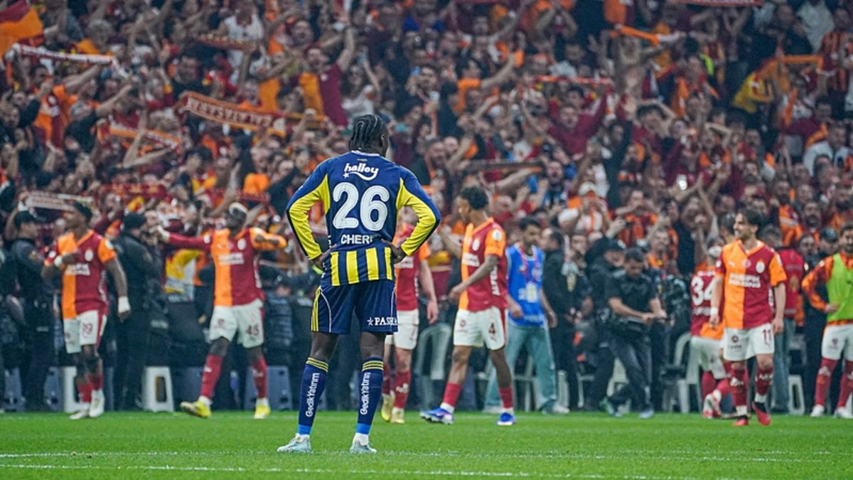 Fenerbahçe'de dev çöküş! Tarihin en pahalı kadrosu kuruldu ama...