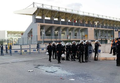 İzmir’de Maç öncesi gerginlik
