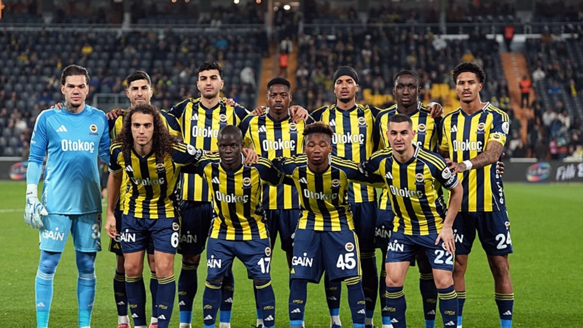 Fenerbahçe'de yaprak dökümü! Tam 11 isimle yollar ayrılacak