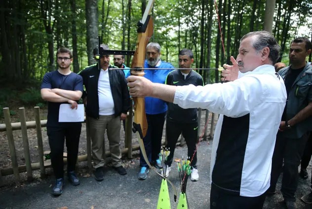 Bakan Bak, gençlerle spor yaptı - 2