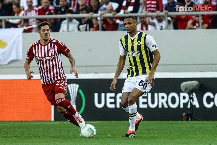 TRANSFER HABERLERİ: Fenerbahçe sil baştan! İsmail Kartal raporunu verdi...