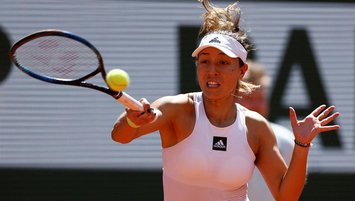 Swiatek Fransa Açık'ta yarı finalde!