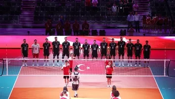 Efeler Fransa'ya mağlup!