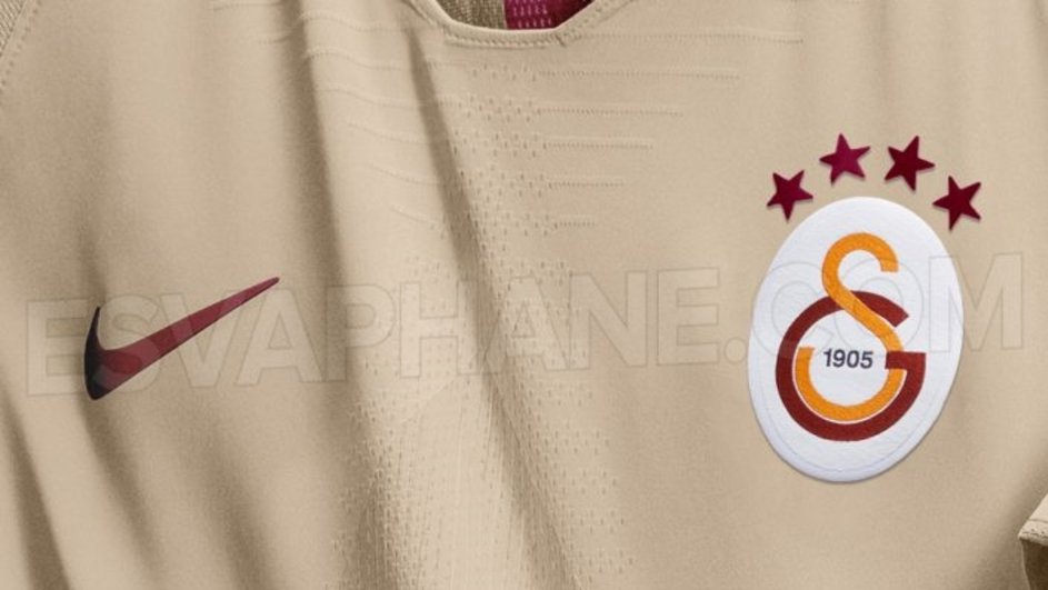 Galatasaray Yeni Sezon Formalarini Tanitti Spor Haberleri