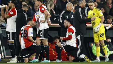 Ajax's Tadic taunts Feyenoord's Turkish midfielder Kokcu for Ramadan fast-breaking on pitch