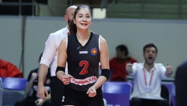 Milli voleybolculardan 'evde kal' çağrısı