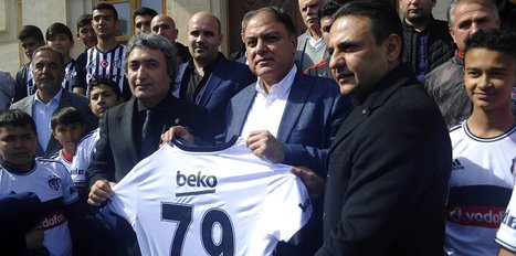 Beşiktaş taraftarından Mehmetçik desteği