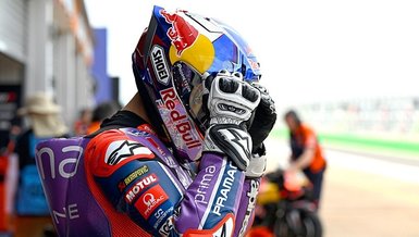 Toprak Razgatlıoğlu pistte