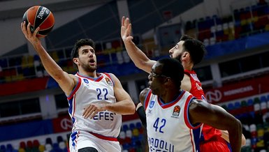 Son dakika spor haberi: Anadolu Efes Vasilije Micic'in sözleşmesini yeniledi!