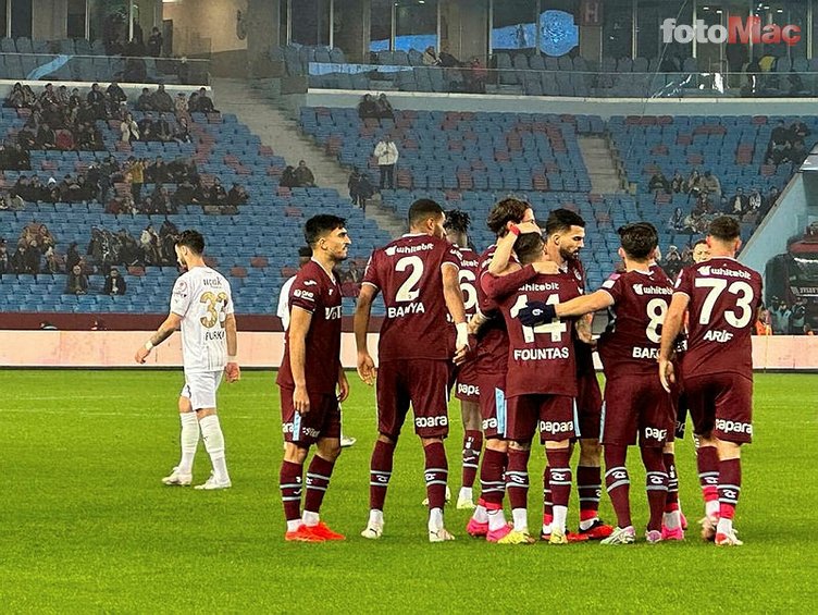 Akyazı'da dev maç! İşte Trabzonspor - Galatasaray maçının 11'leri