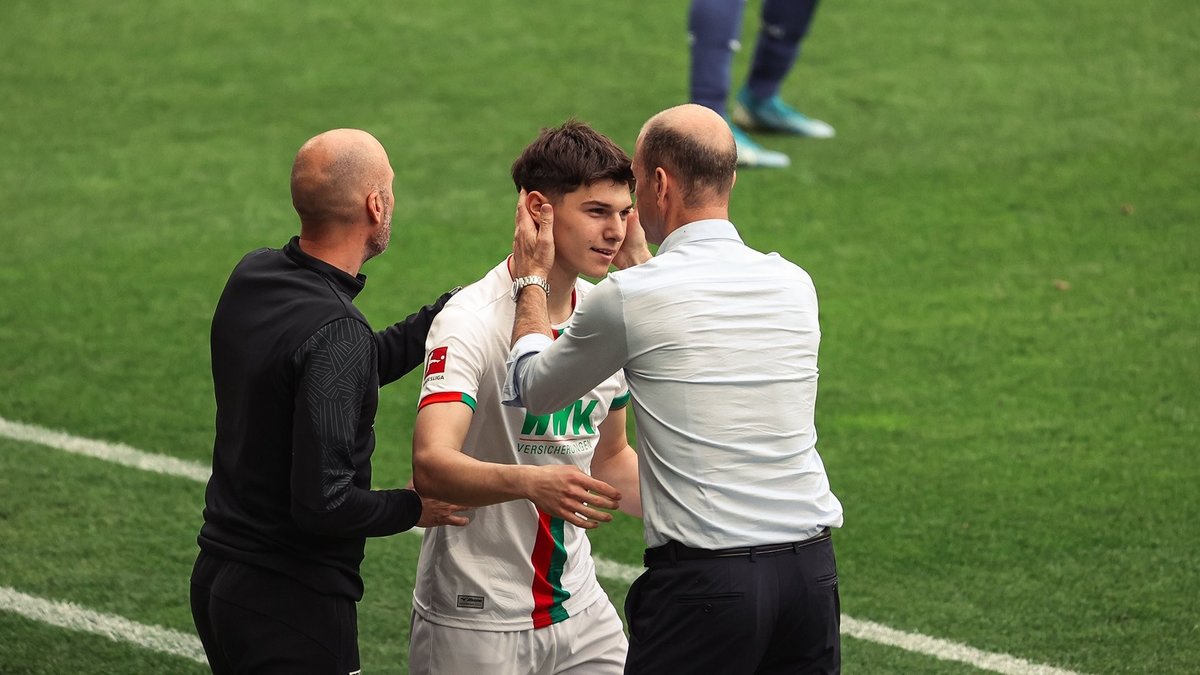 A Milli Takım'a Bundesliga'dan sürpriz 10 numara! A Milli Takım'a Bundesliga'dan sürpriz 10 numara!