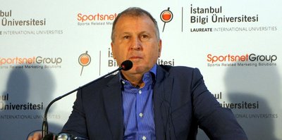 Zico Barcelona'ya inanıyor