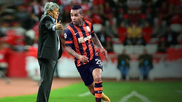 Mircea Lucescu Beşiktaş'ın gözdesi Alex Teixeira'yı yorumladı! En büyük özelliği...