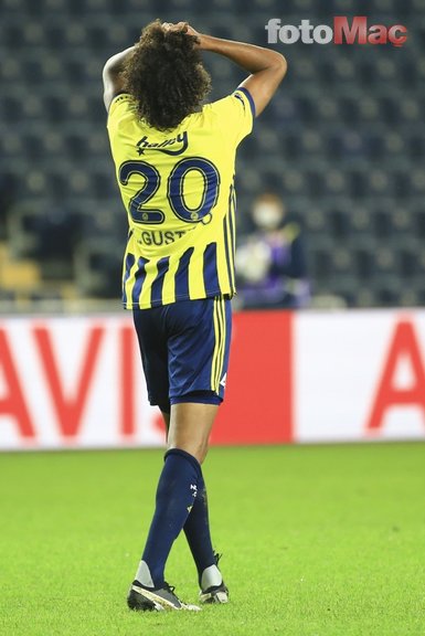 Fenerbahçe - Konyaspor maçı sonrası sahada flaş gerginlik! Serdar Aziz ve Mert Hakan... | Son dakika Fenerbahçe haberleri