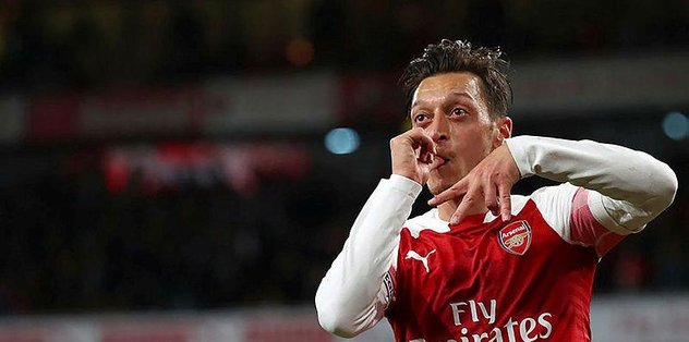 Arsenal cephesinden flaş Mesut Özil açıklaması!