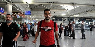 Beşiktaşlı Alvaro Negredo Al Nasr'a imza atmak için Dubai'ye gitti!